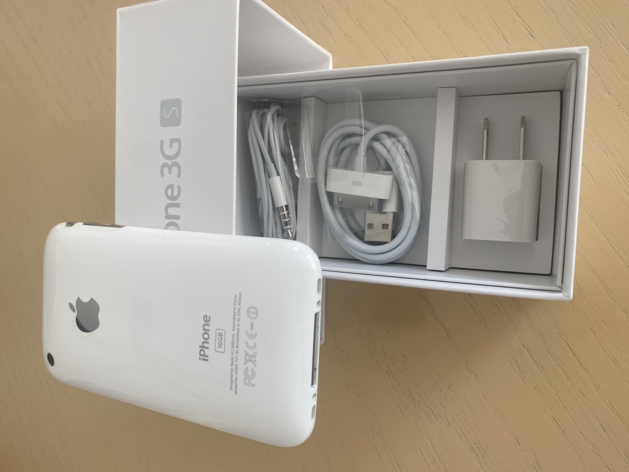 iPhone 3G s Excellent Condition image indicator(2)