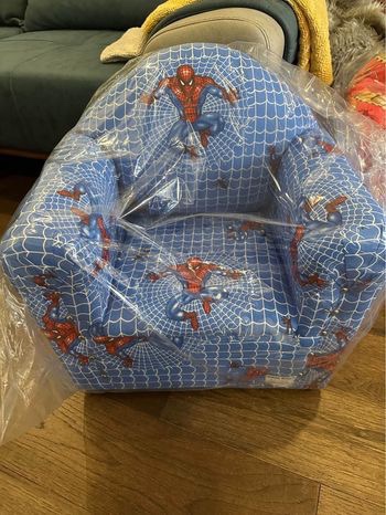 Toddler arm chair for boy and girl - photo 2