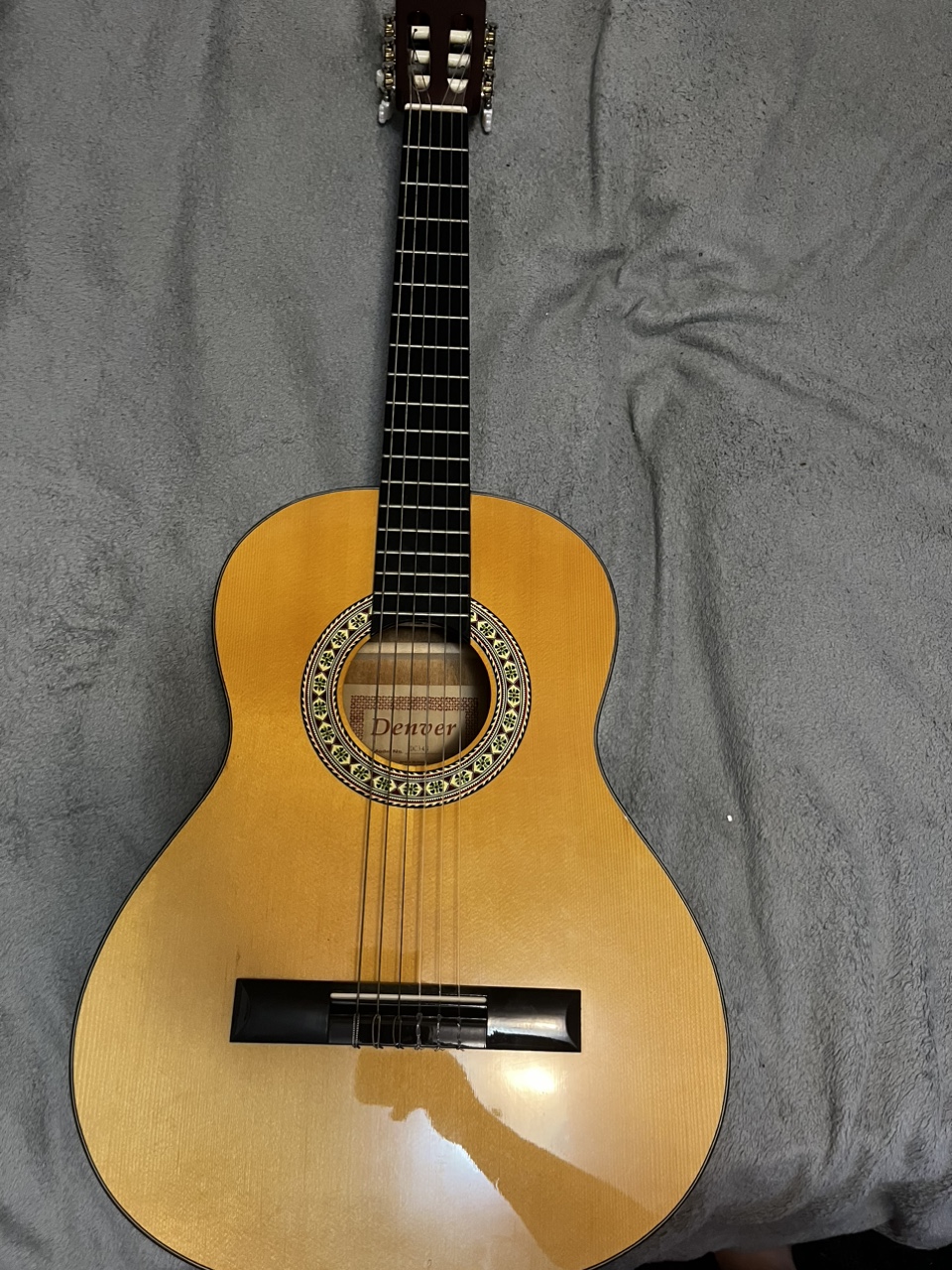 Denver Acoustic Guitar thumbnail