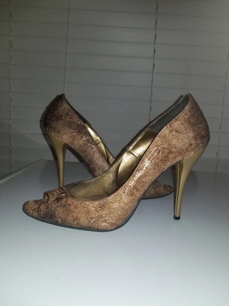 Brown-Gold peep toe heels - photo 2