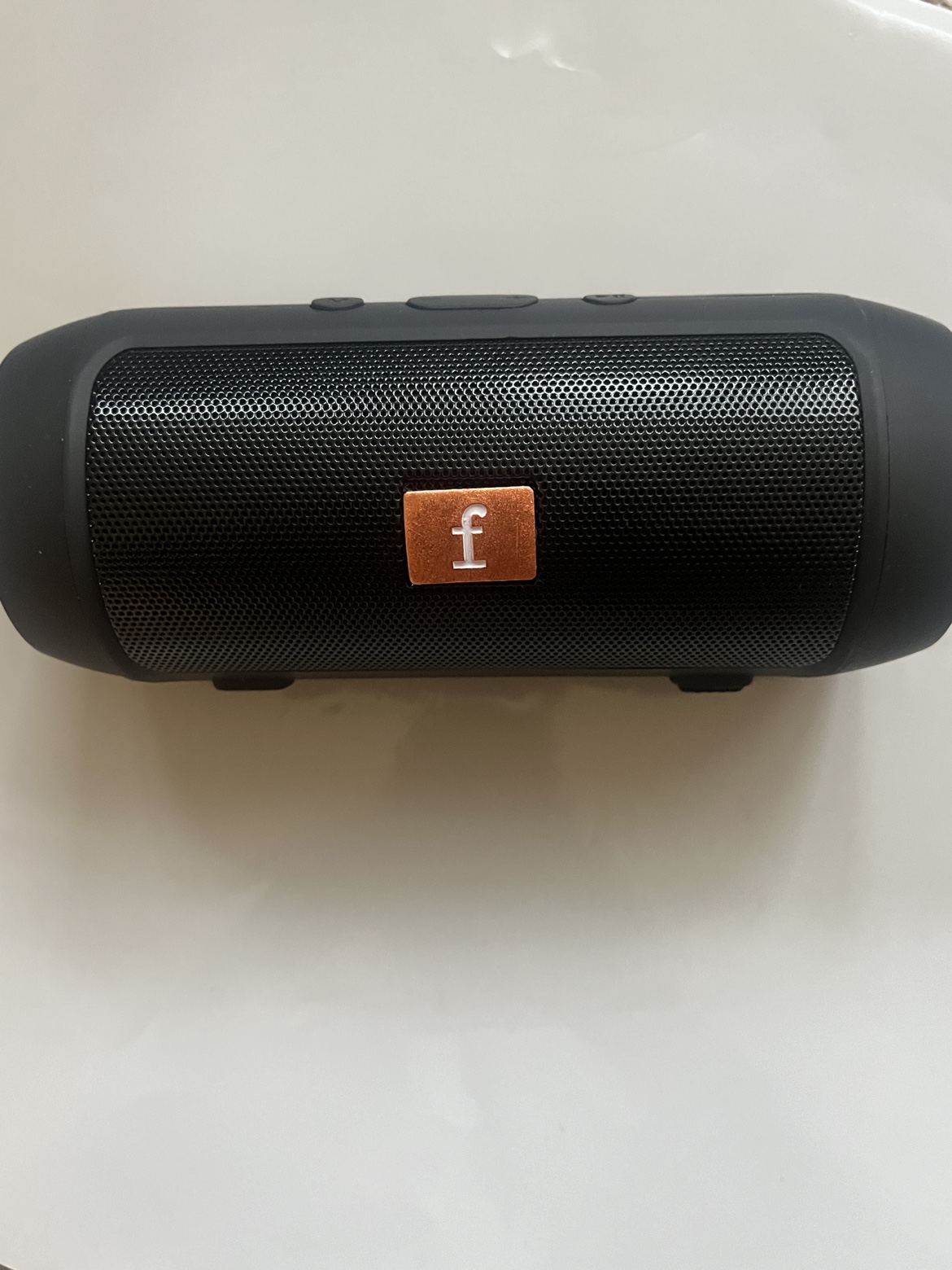 Portable Bluetooth Speaker thumbnail