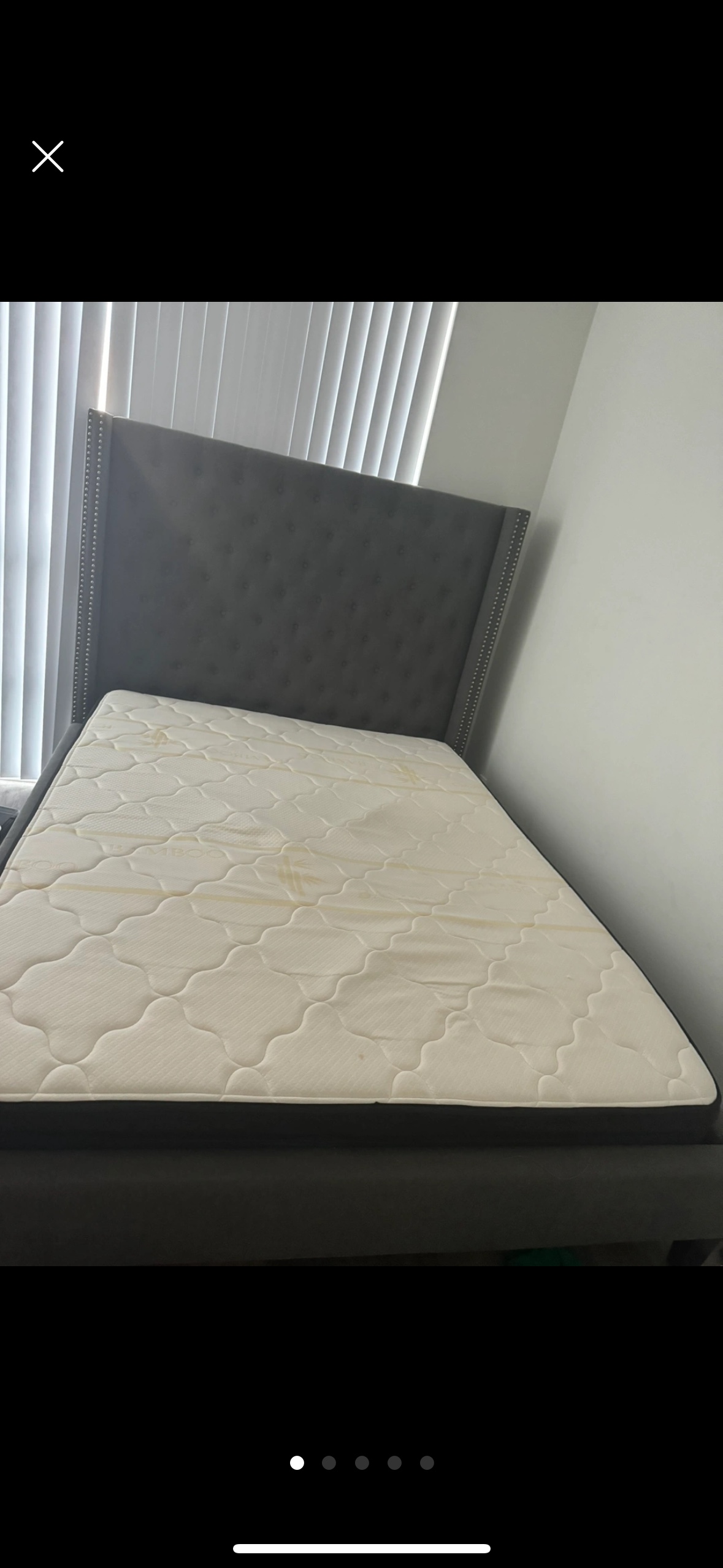 structube queen bed - photo 2