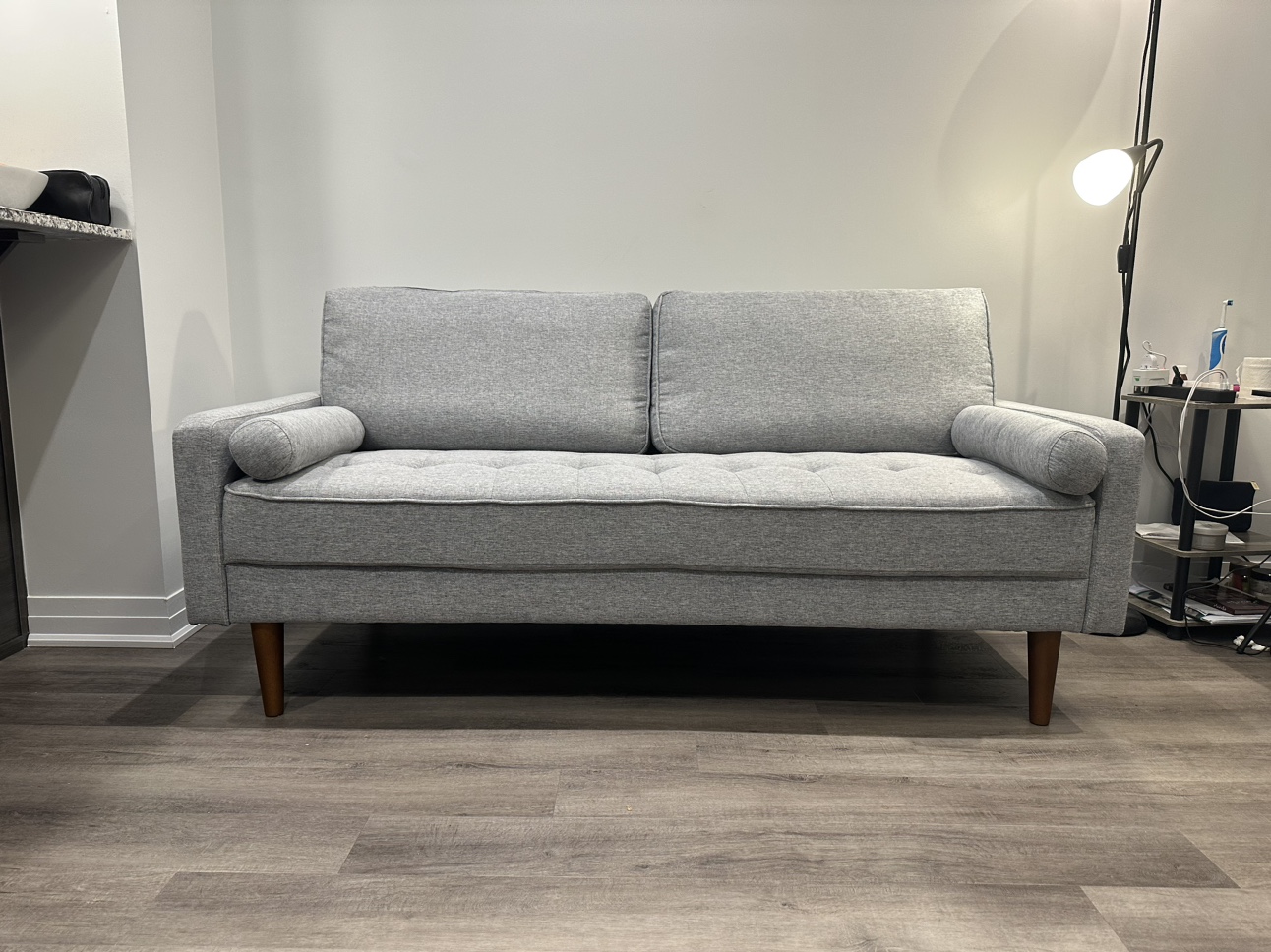 Love seat sofa - photo 3