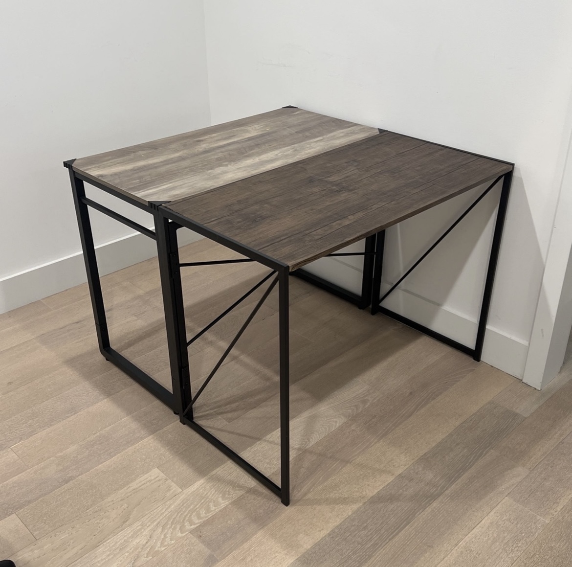 2 Tables