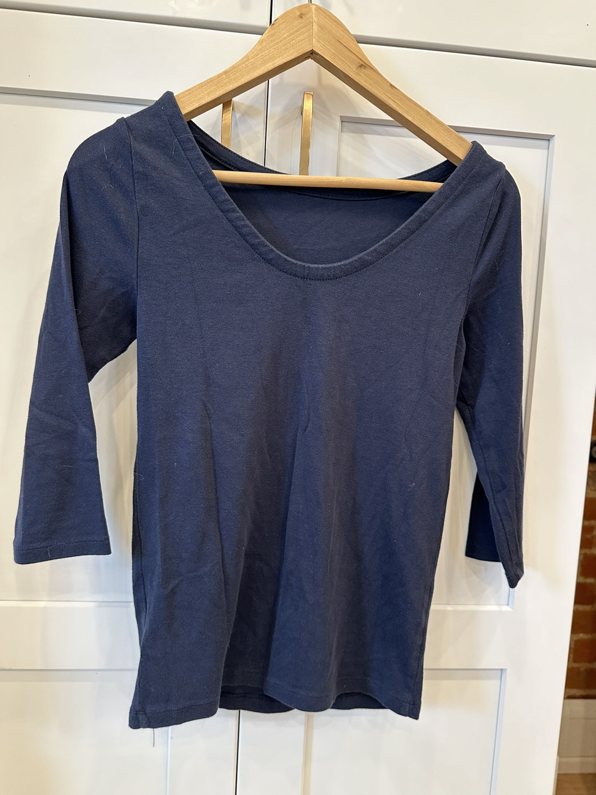 Set of two Gap Boatneck 3/4 Sleeve Tops - black and navy image indicator(6)