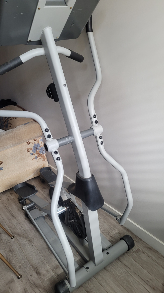 Horizon Fitness Elliptical.