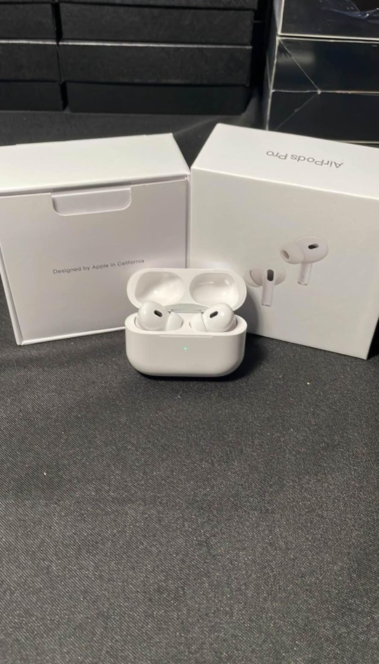 AirPods Pro 1st Gen (Negotiable) - photo 4