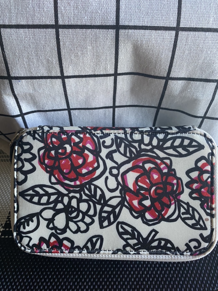 Coach Floral Travel Jewellery Case image indicator(4)