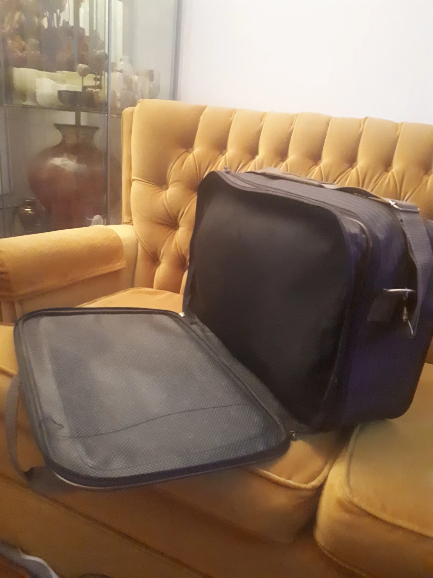 Ricardo Beverly Hills carry on bag image indicator(6)