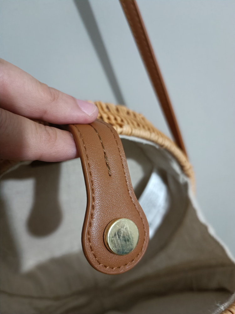 Zara Round Wicker Crossbody Bag image indicator(5)