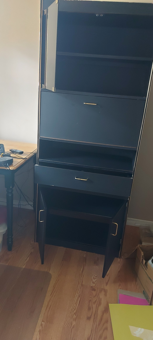 desk/ shelf