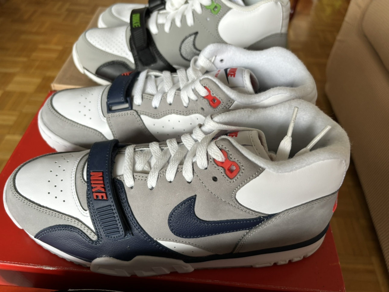Men’s Nike Air Trainer 1 Size 9.5 - photo 3