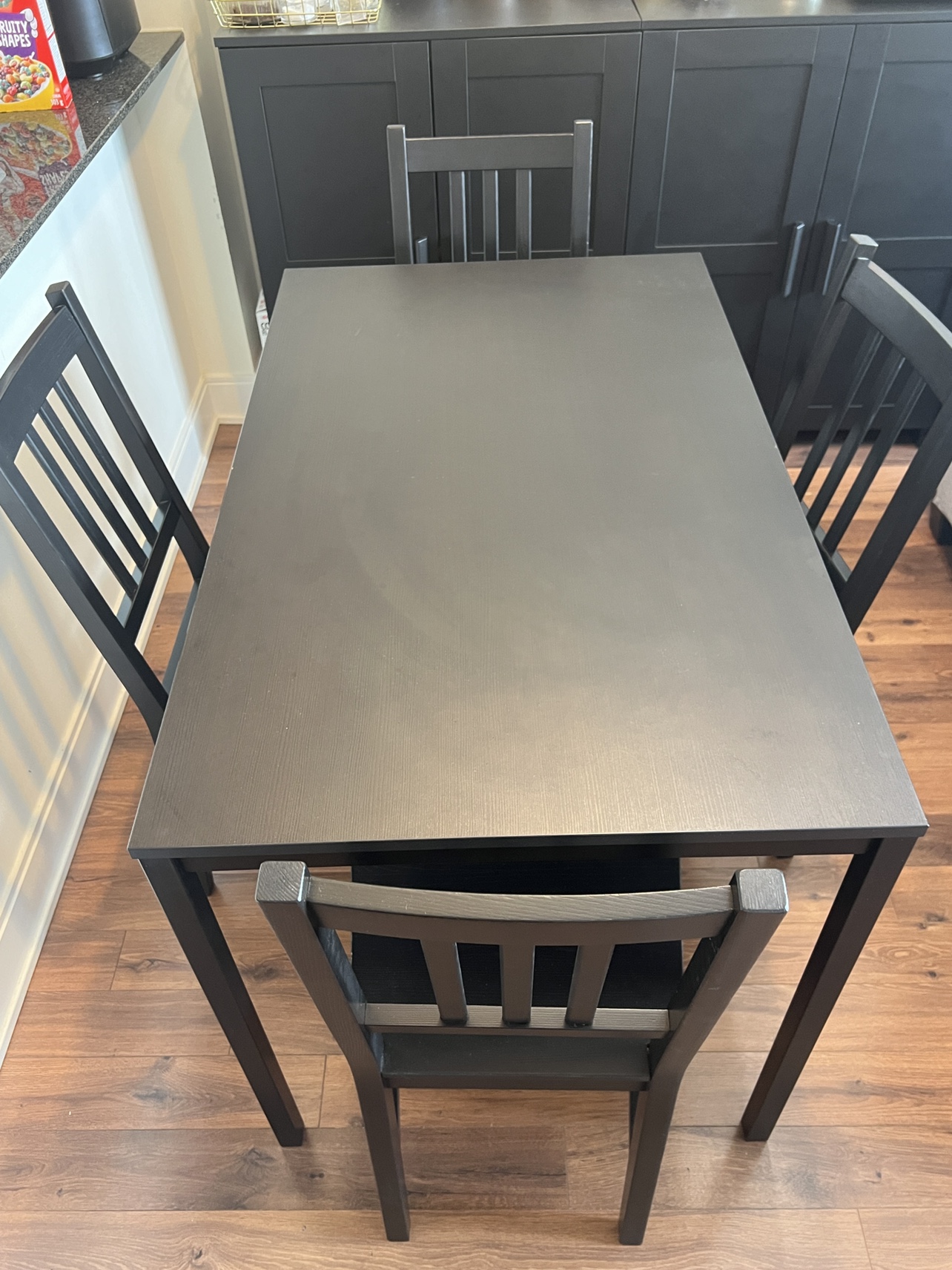 Ikea table & 4 chairs - photo 4