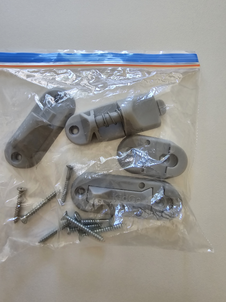 Baby Gate Hardware - photo 2