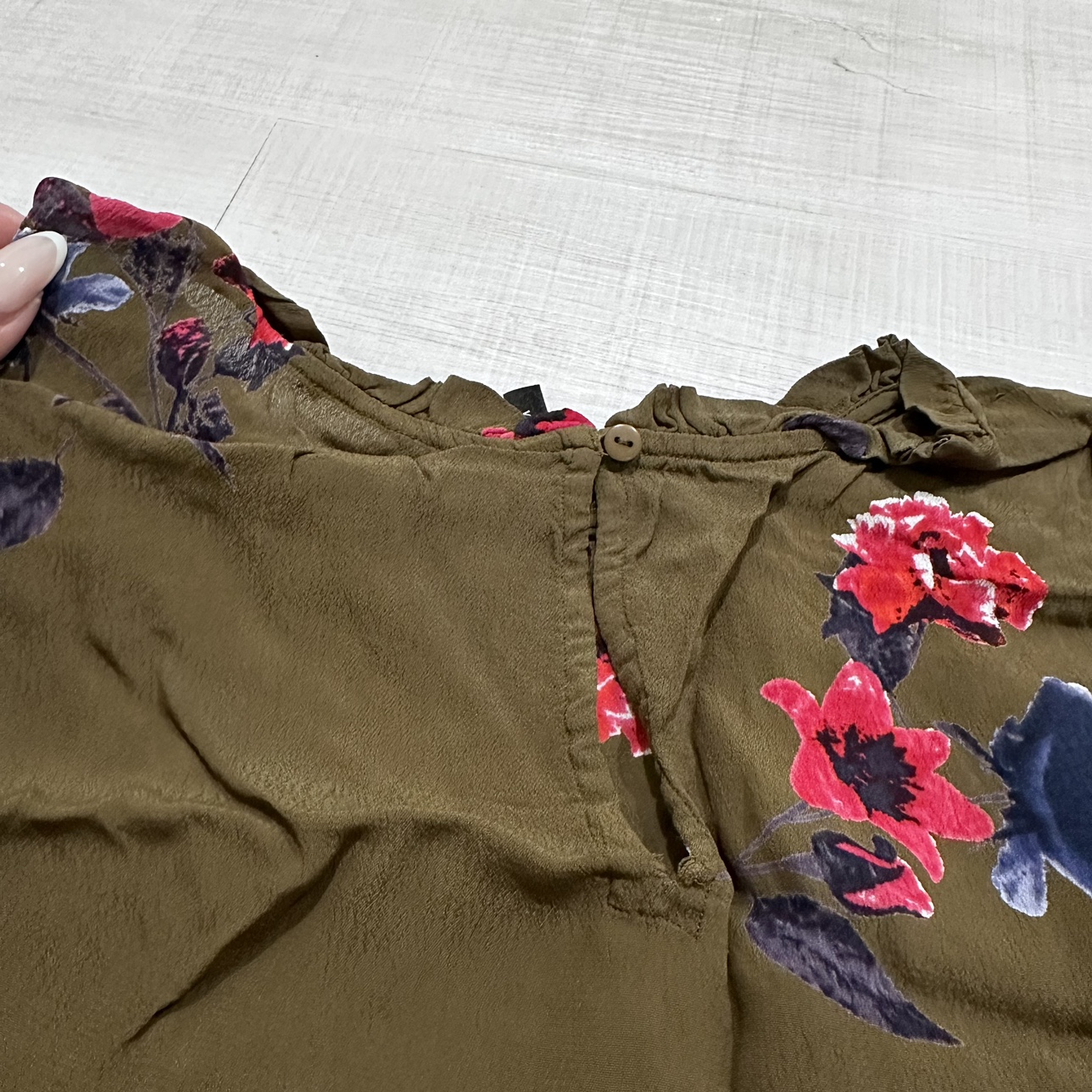 Vero Moda Floral Top Size image indicator(5)