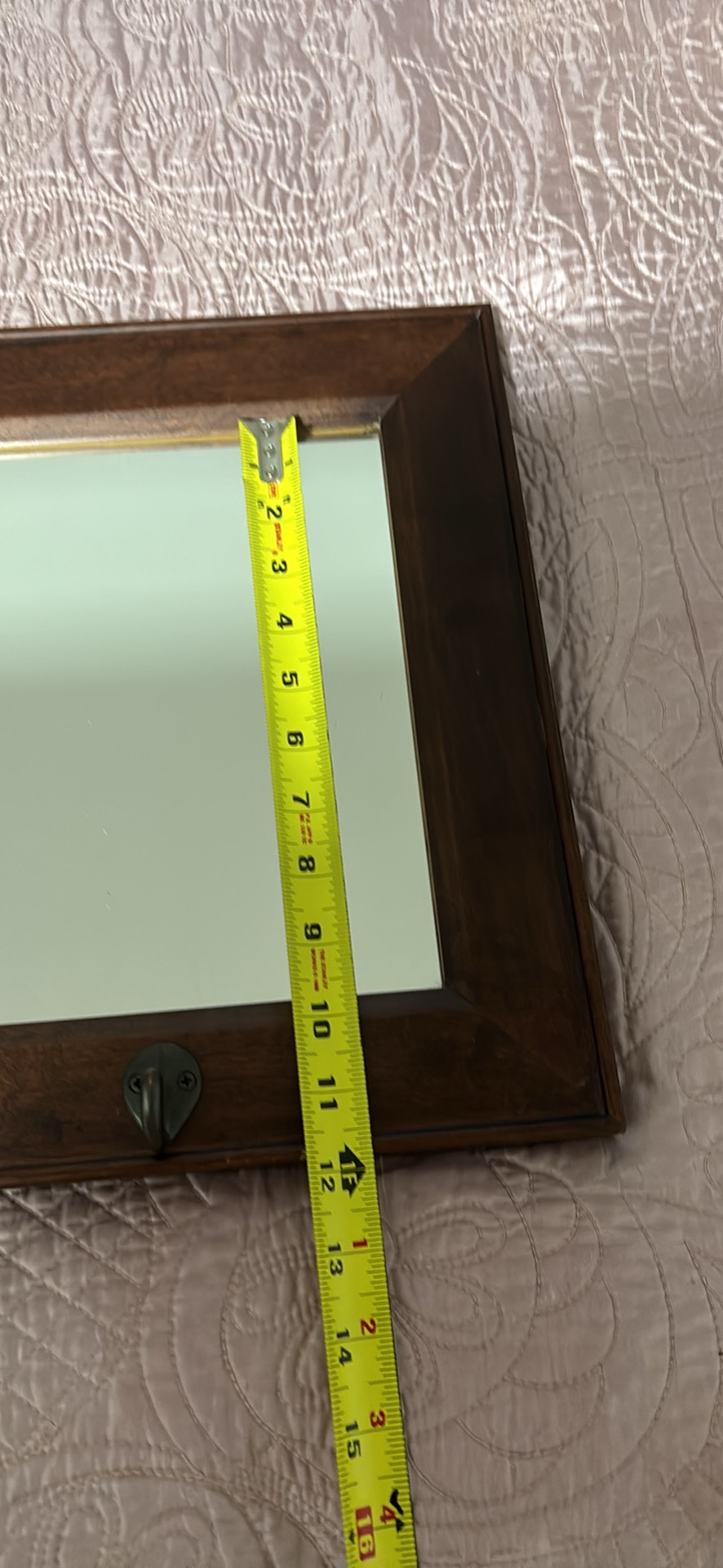 Brown Mirror and coat rack image indicator(4)