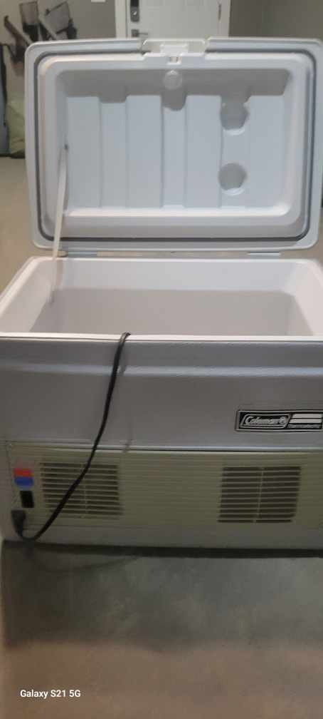 Coleman 40 Quart Electric Cooler - photo 3