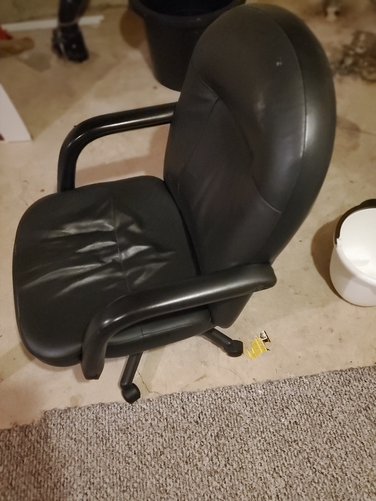 Office Chair - photo 3