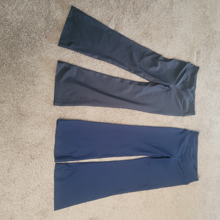 2 Pairs of Yoga Pants