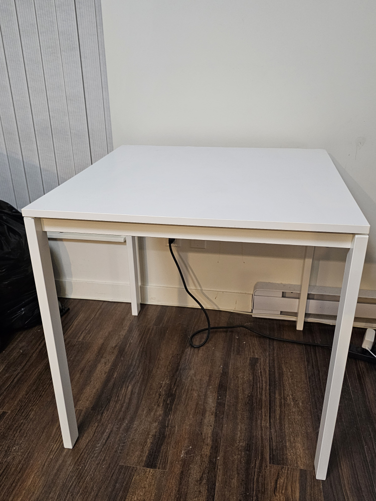 IKEA MELLTORP table