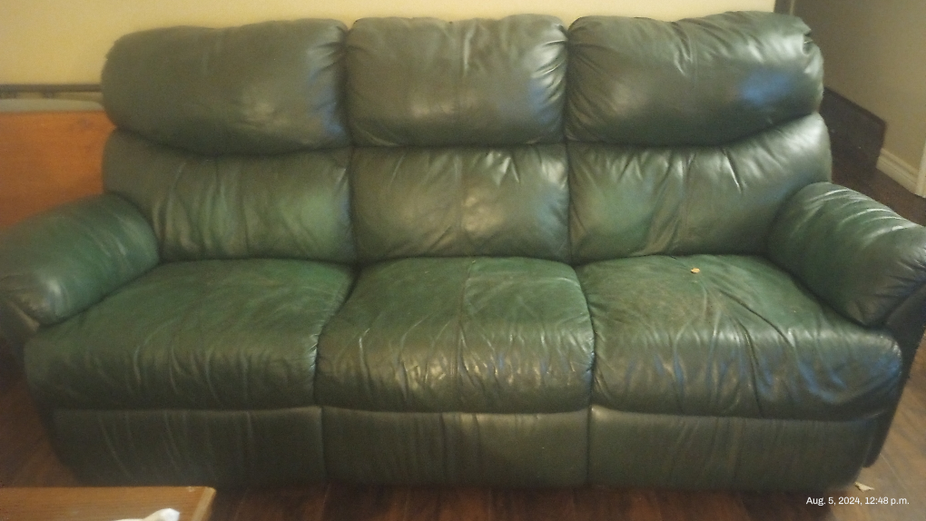 Green Leather Recliner Couch