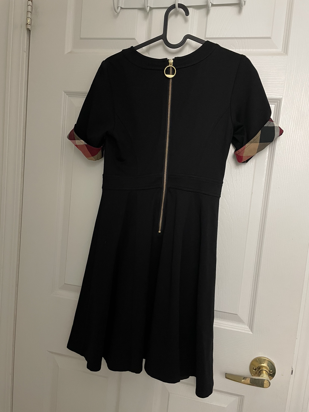 (Burberry) Blue Label Black Dress image indicator(3)