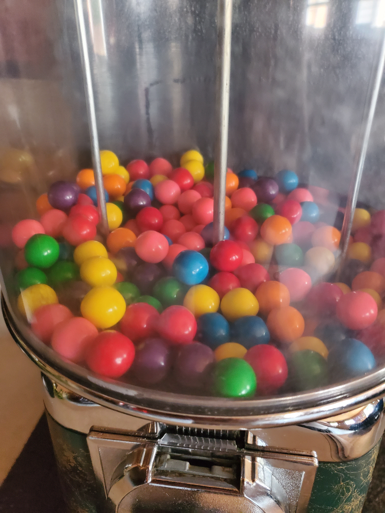 Last Call Beaver Capsule Candy/Chewing Gum/Gum Ball Machine - photo 5
