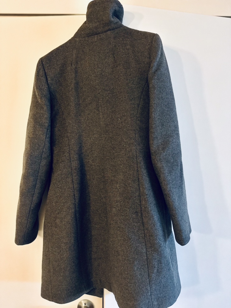 Aritzia Babton - Charcoal grey Jacket image indicator(2)