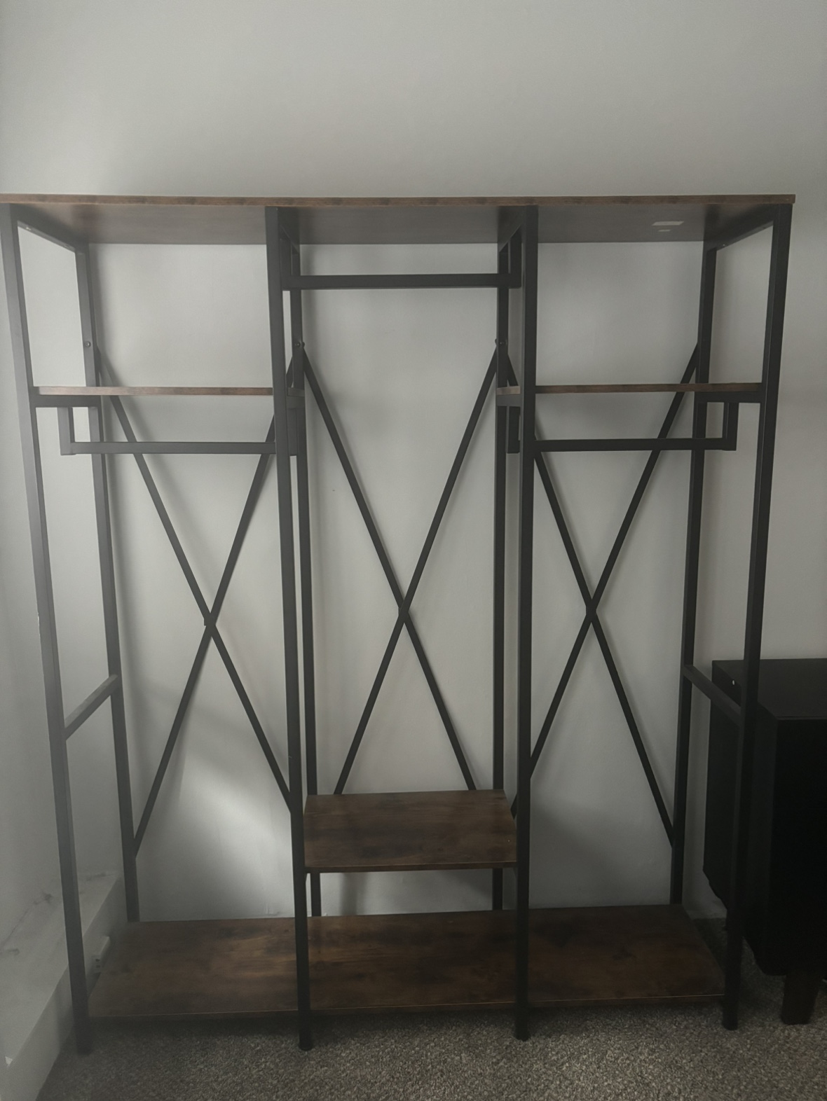 Industrial Metal and Wood Clothes Rack/wardrobe