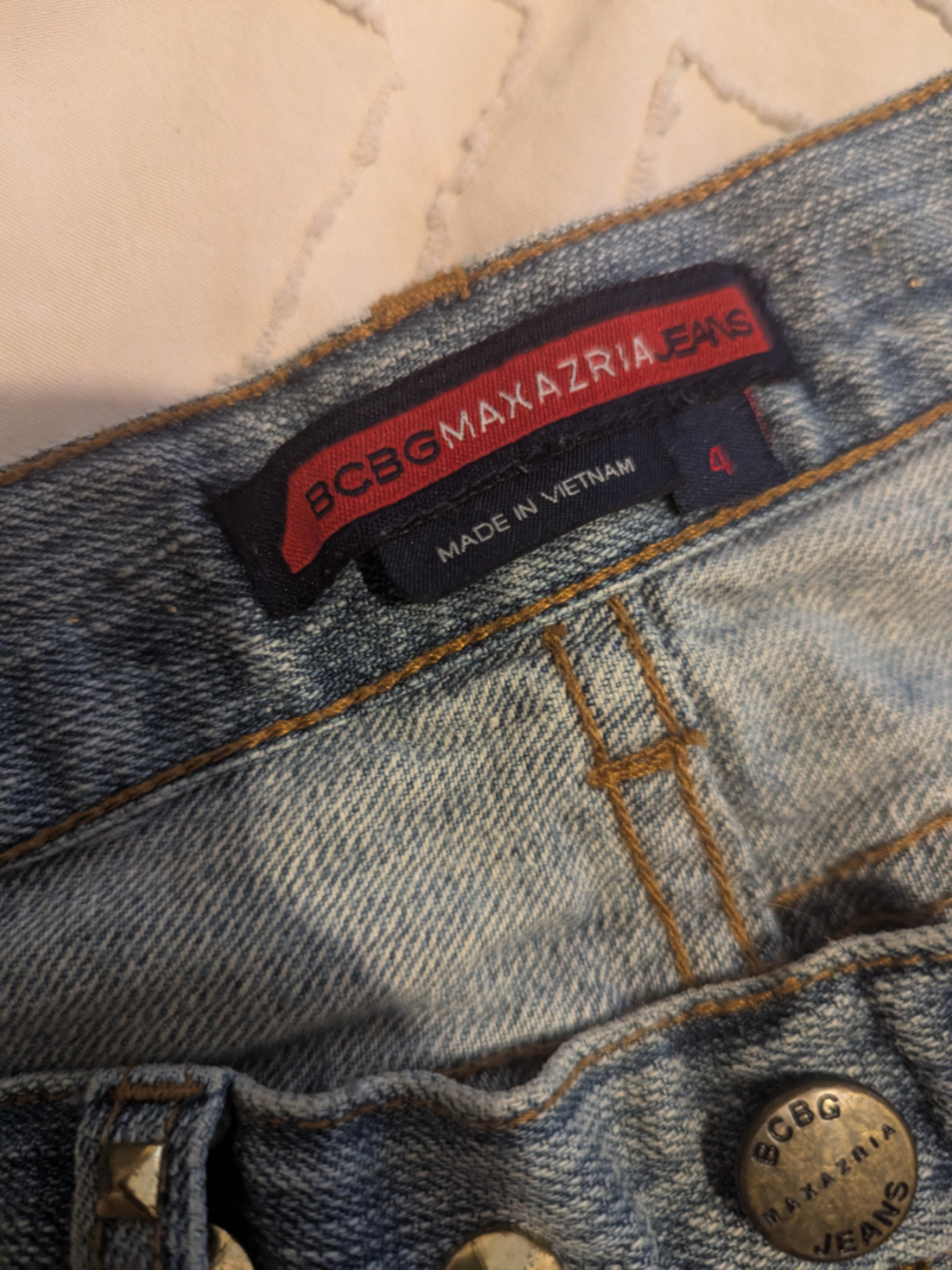 BCBG Max Azria jeans size 4 image indicator(3)