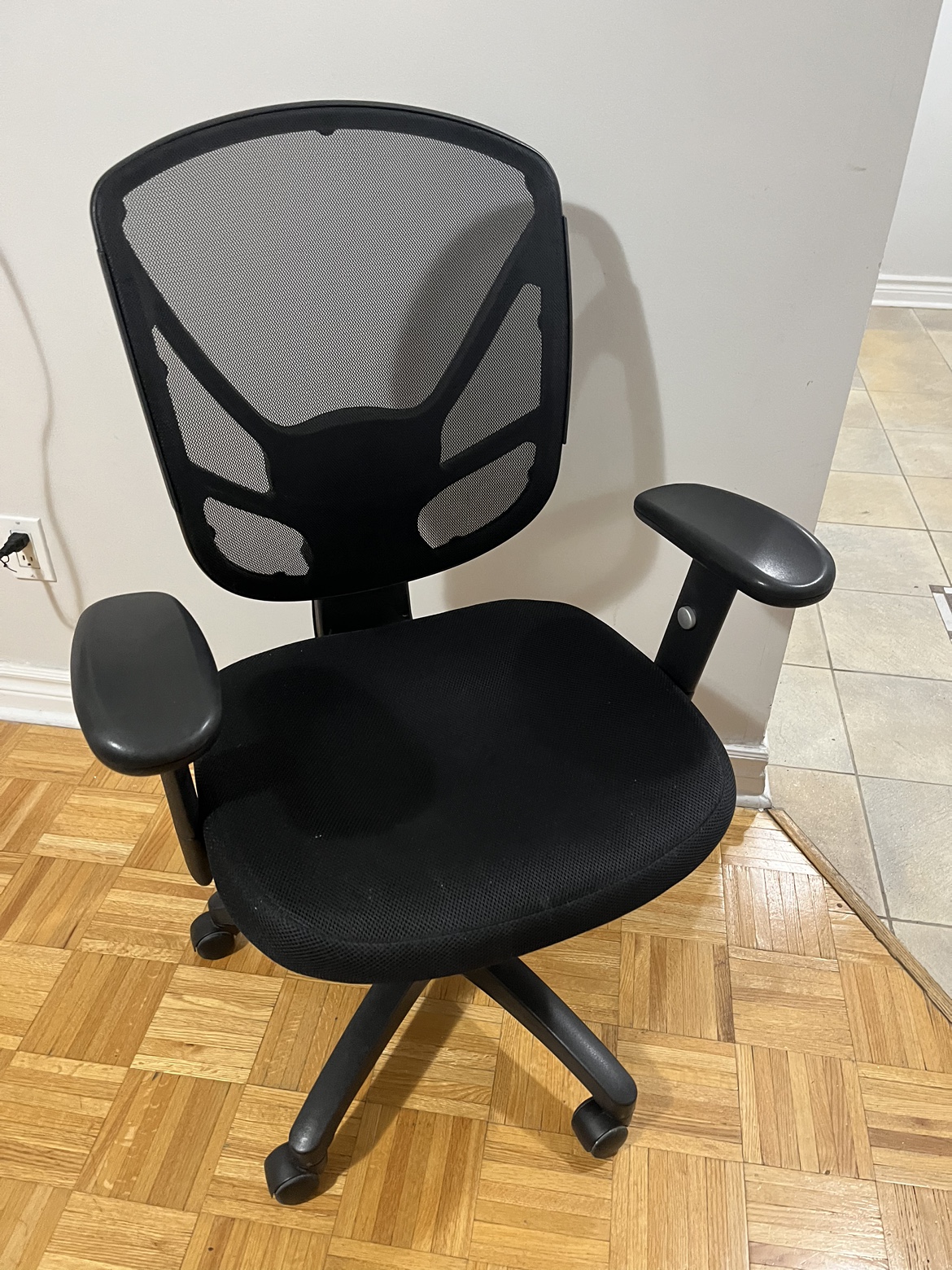 Black Mesh Office Chair