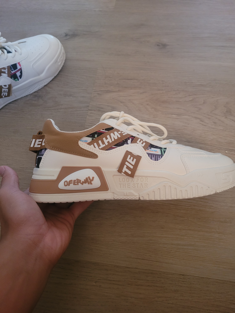 White and Tan Sneakers image indicator(2)
