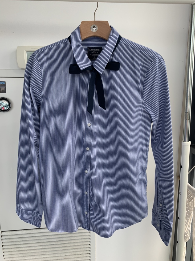 Abercrombie & Fitch Blue and White Striped Shirt thumbnail