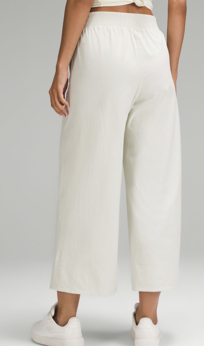 Lululemon woven crop pant image indicator(3)