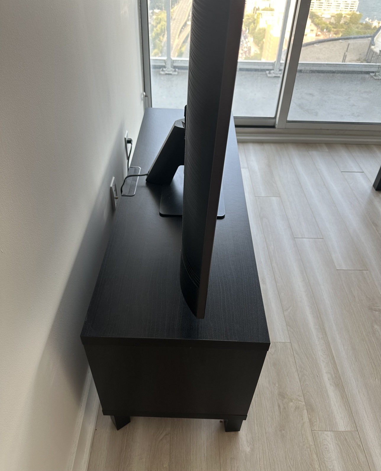 TV Bench - photo 2