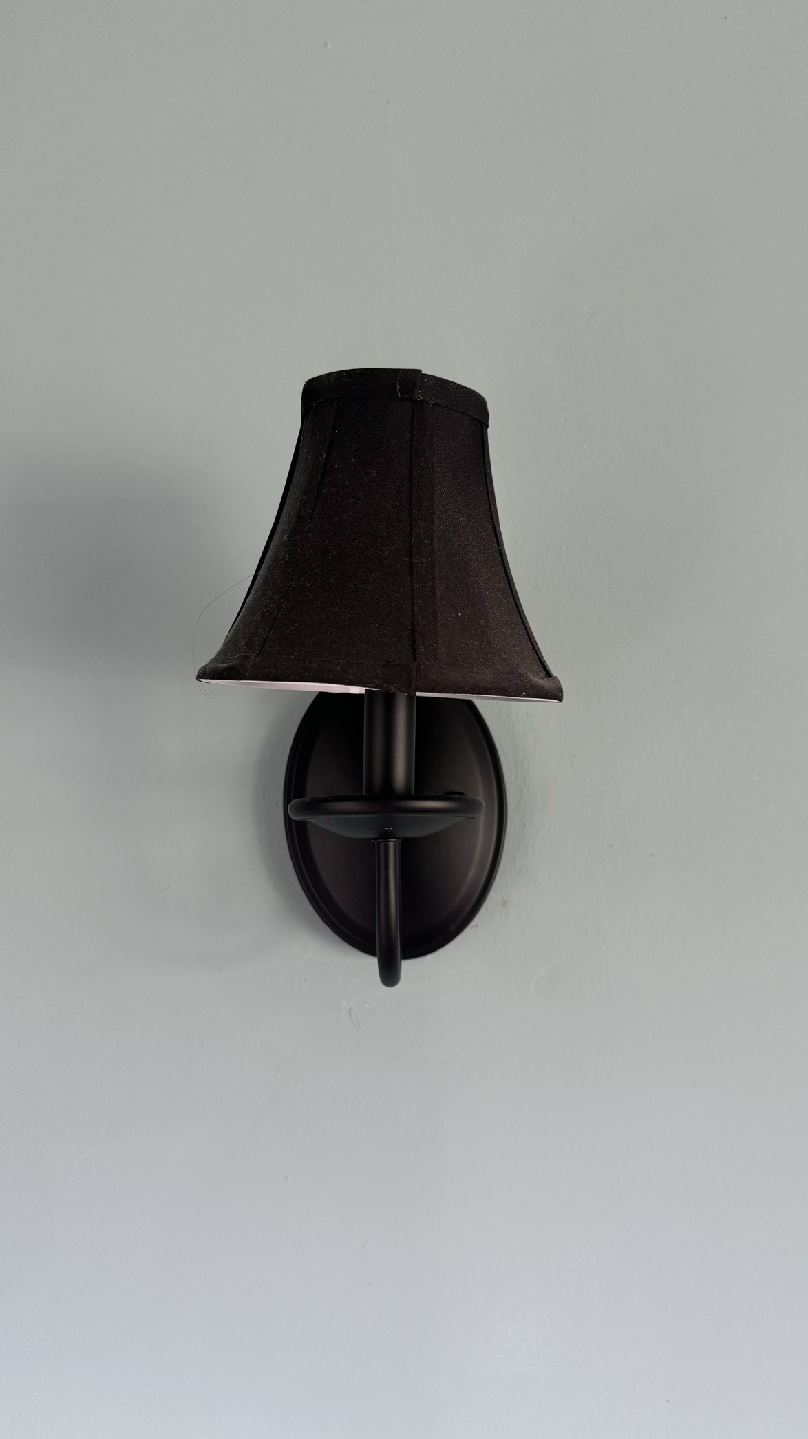 Light fixtures
