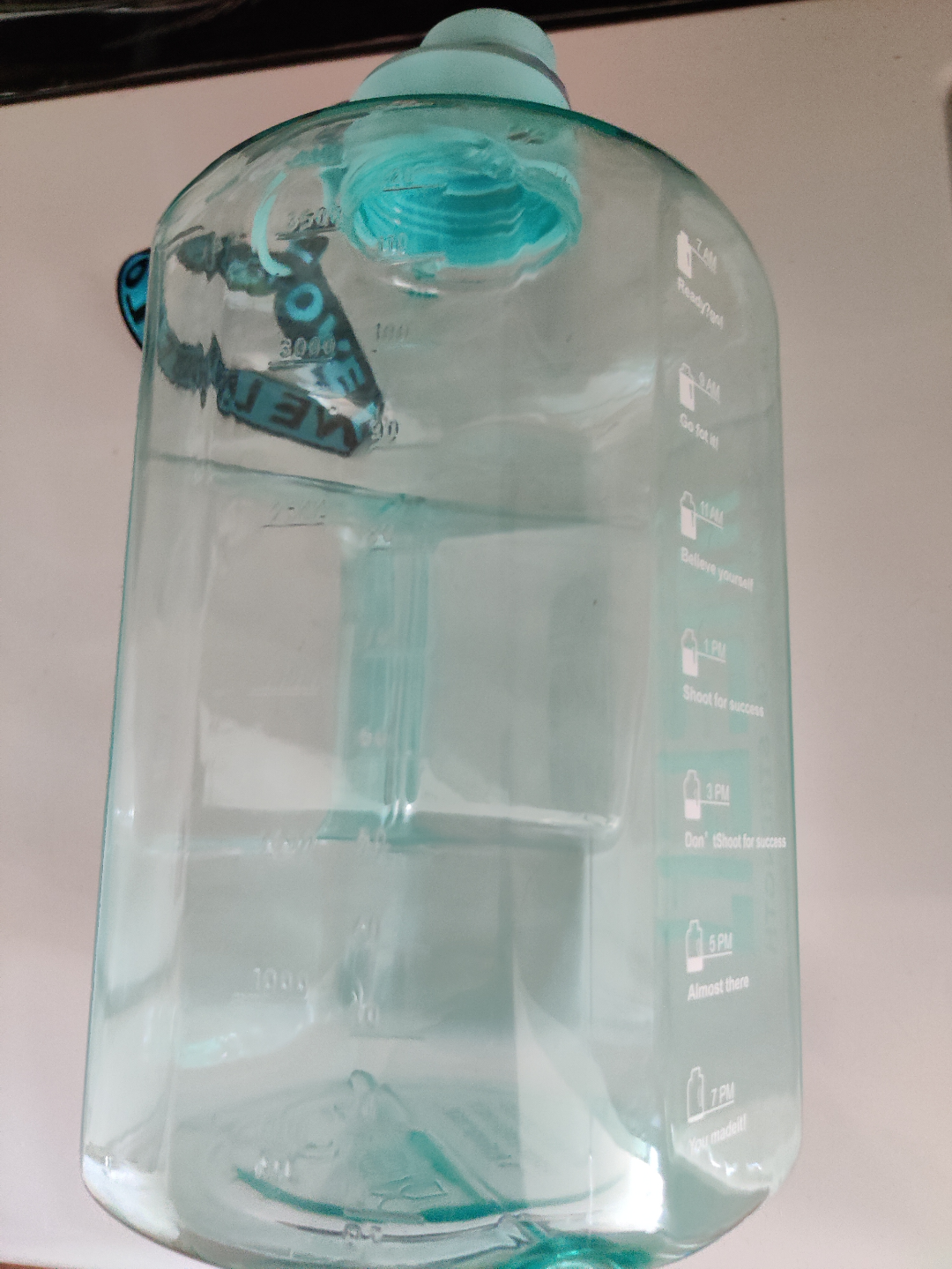 Large Motivational Water Bottle 4000ml image indicator(2)
