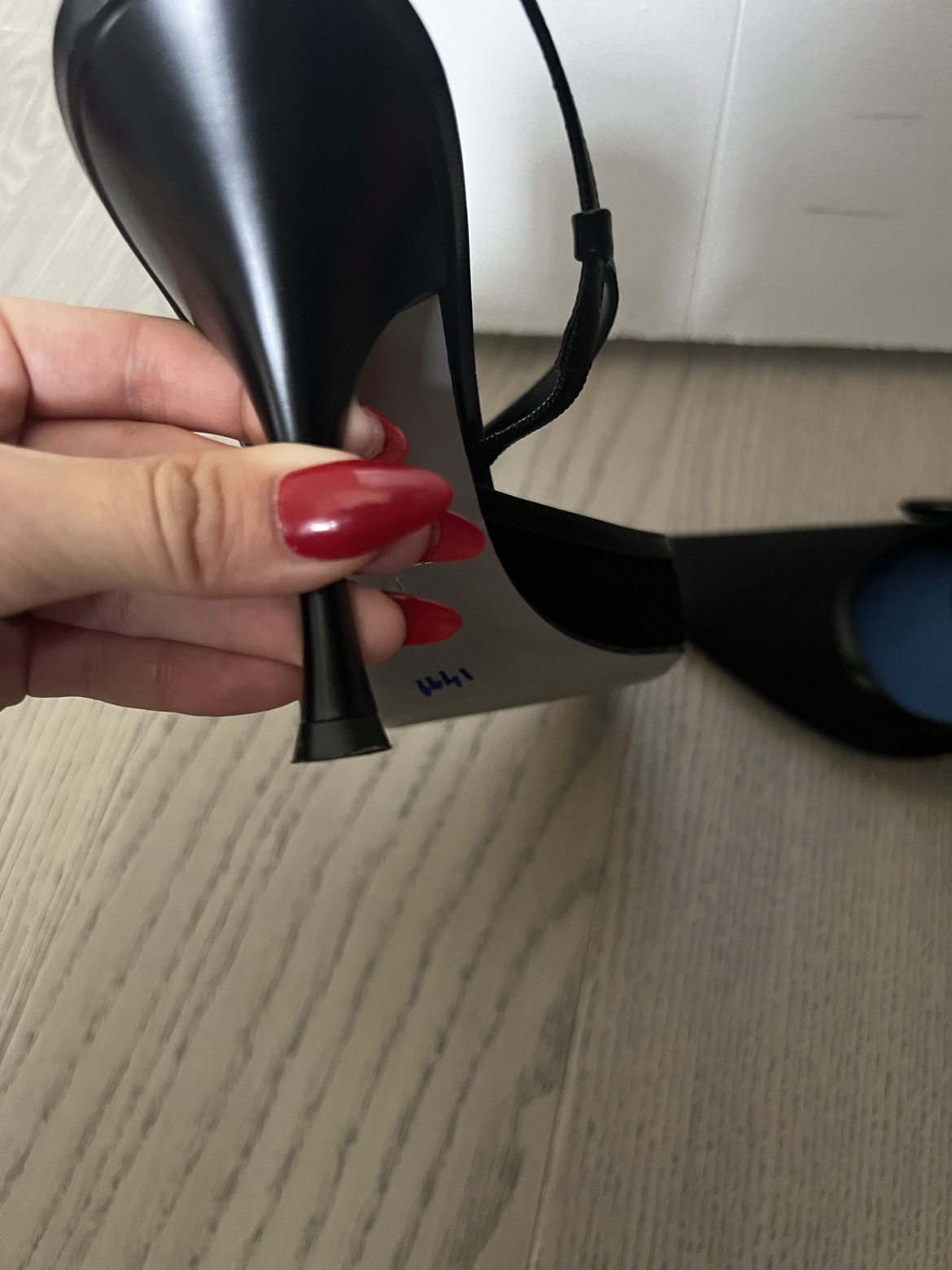 Elegant  Heels image indicator(3)