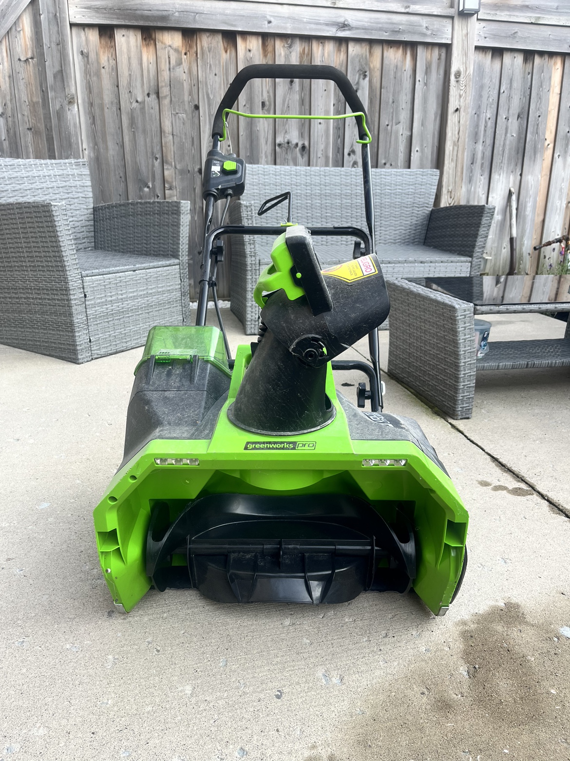 Greenworks pro 20” 60 volt snowblower