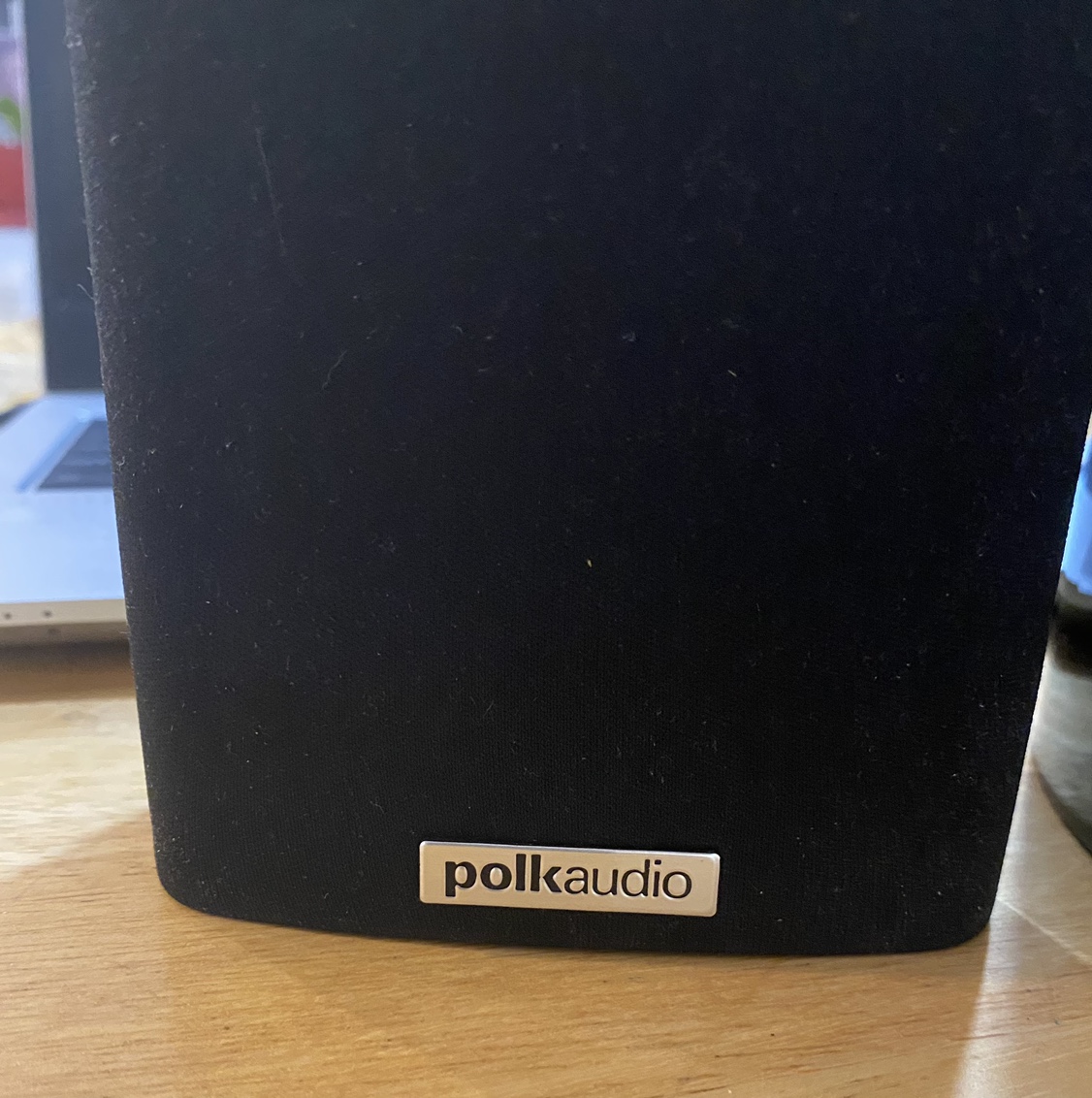 Polk Audio Compact surround speaker pair, Like new image indicator(2)