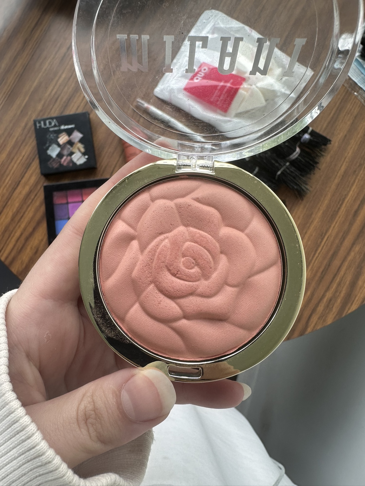 Makeup & Hair Bundle image indicator(4)