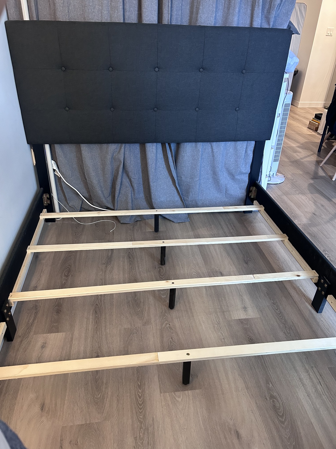 The brick queen size bed frame & haedboard - photo 3