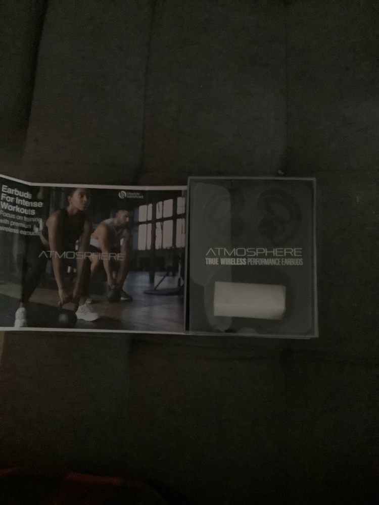 true wireless earbuds - photo 2