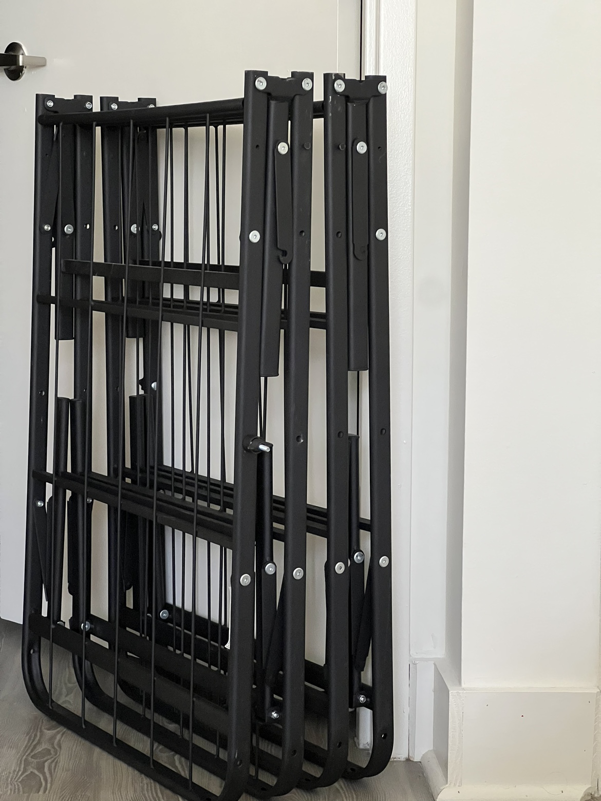 Full bed frame
