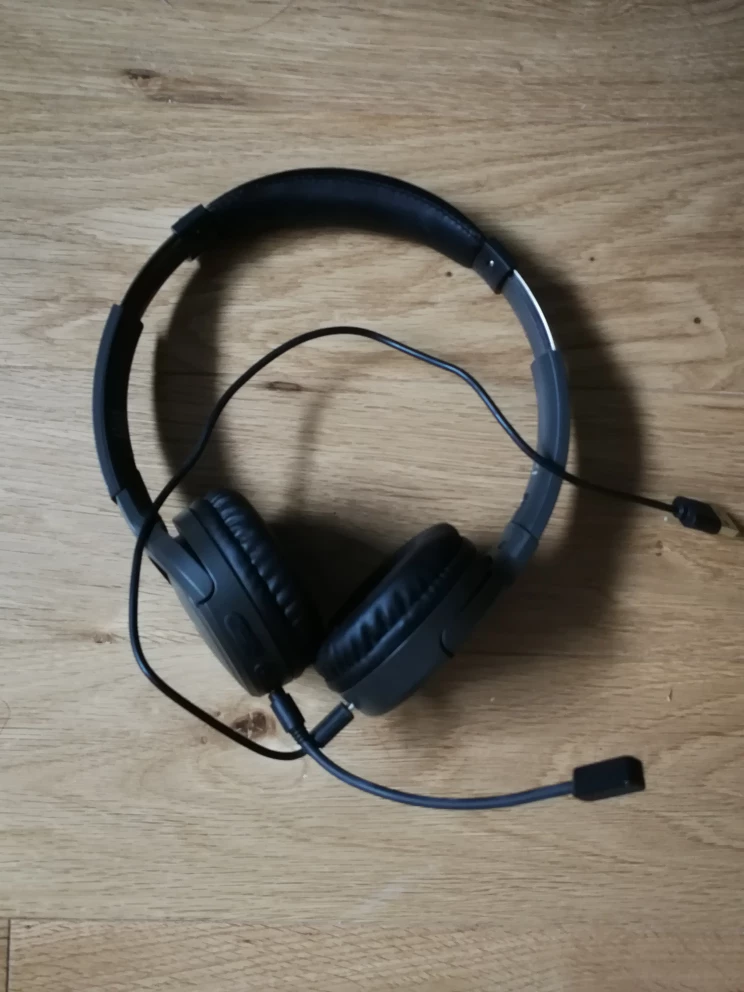 Bluetooth headphone