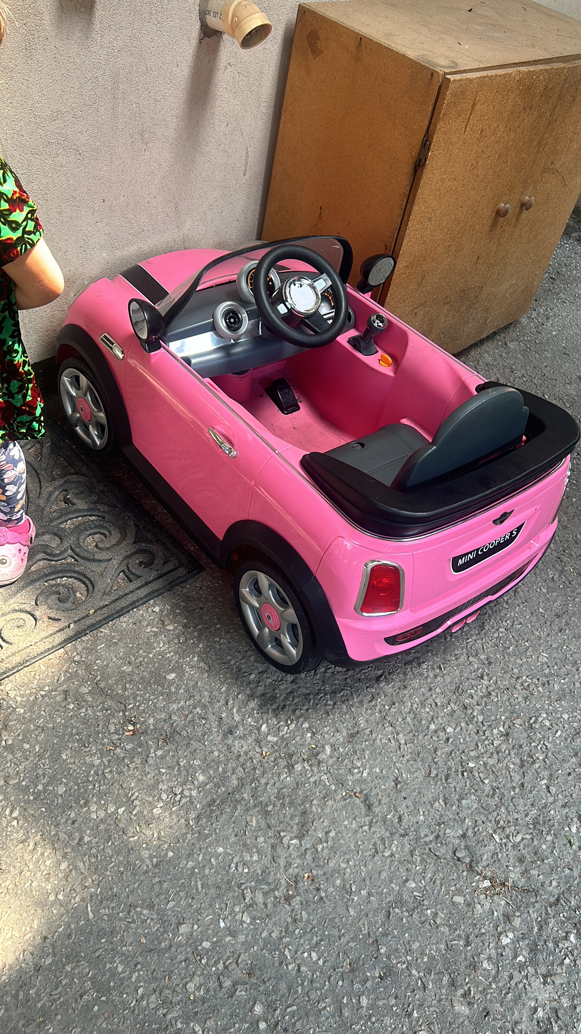 Pink Mini Cooper Ride On Car