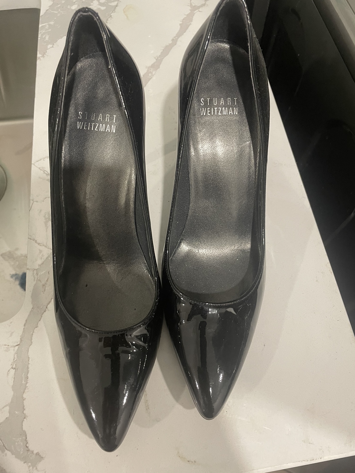 Stuart Weitzman image indicator(3)