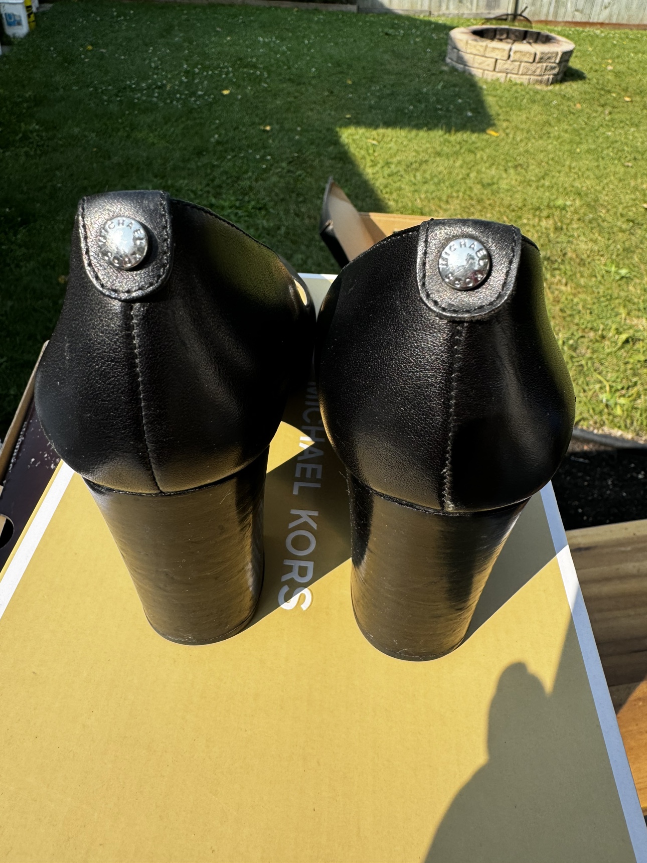 Michael Kors Women’s size8 pumps - photo 3