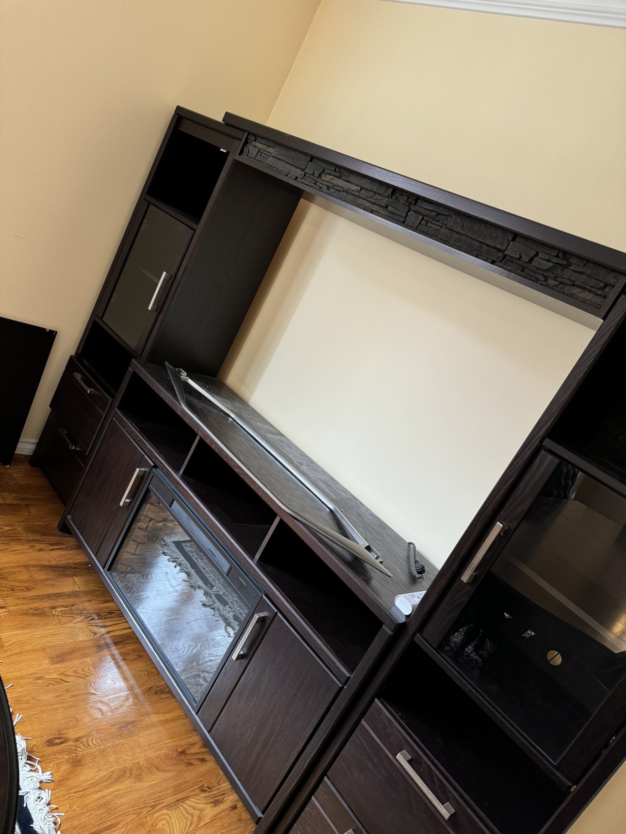 Entertainment TV Unit - photo 2