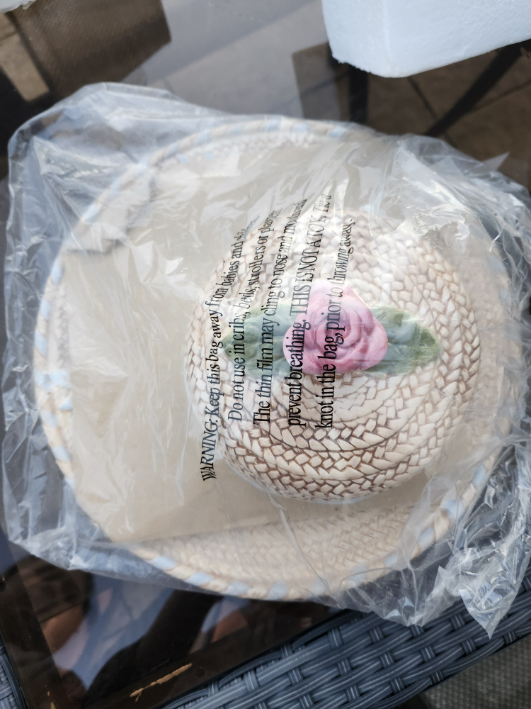 Romantic Elements Straw Hat Butter Dish - photo 2